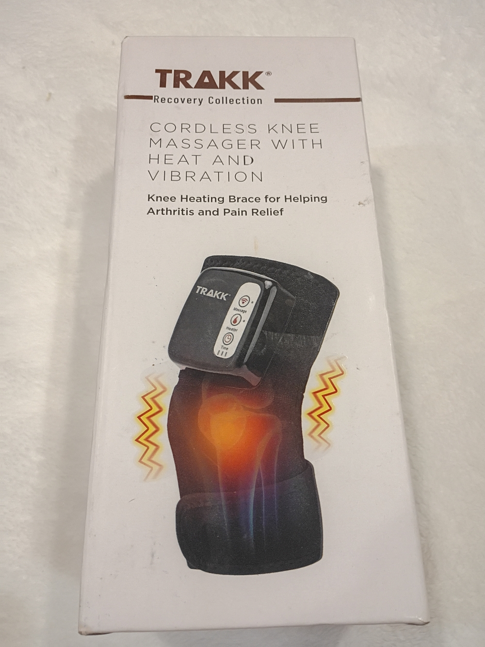 TRAKK Cordless Knee Massager with Heat and Vibration - Black